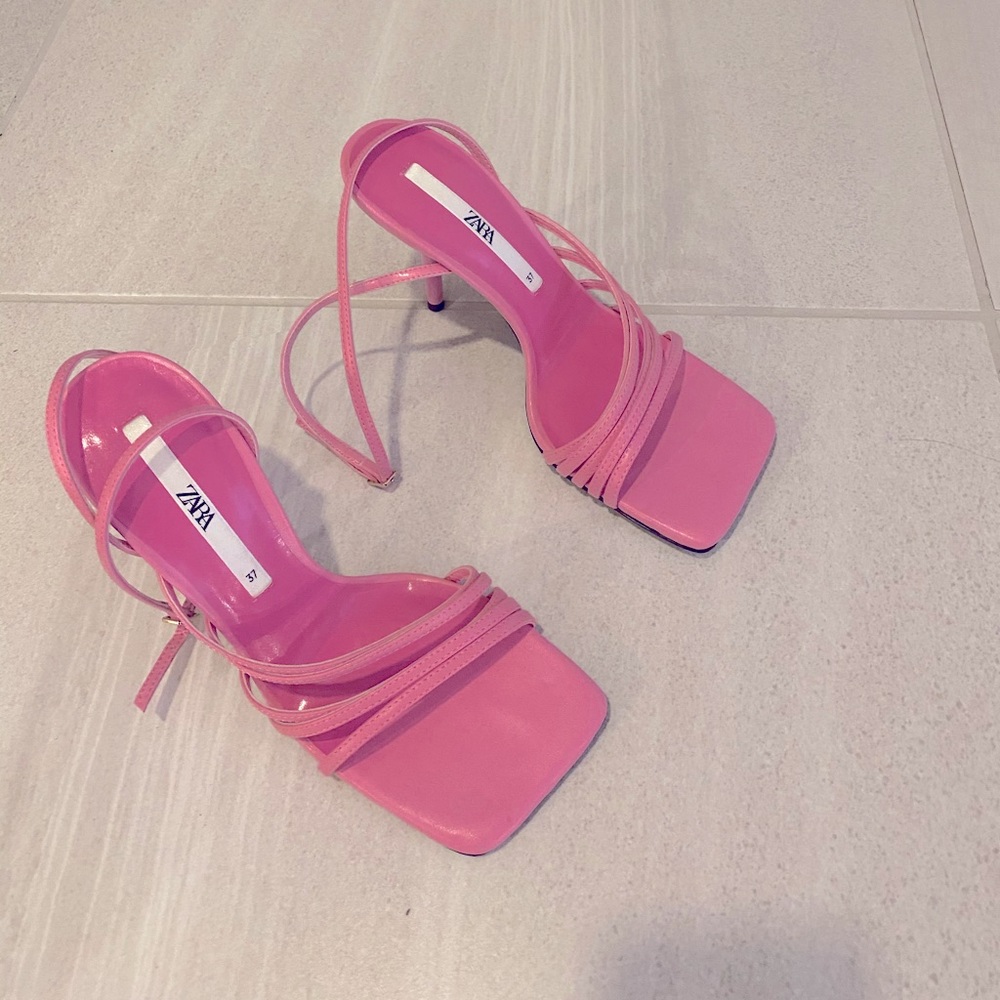 Zara Pink Heels - Brand New - Never Worn